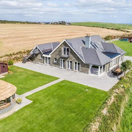 Ferienhaus Ocean View,kinsale, Hosted By Exquisite Homes, Sleeps 22