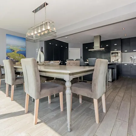 Ferienhaus Ocean View,kinsale, Hosted By Exquisite Homes, Sleeps 22 Kinsale