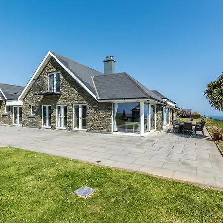 Ocean View,kinsale, Hosted By Exquisite Homes, Sleeps 22 Ferienhaus Kinsale